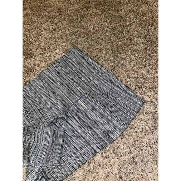 Athleta Exercise Brand Gray & White Striped Leggings Yoga Tights women’s Medium - Picture 5 of 12
